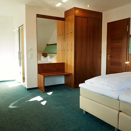 Pfaffinger Hof ホテル 3*