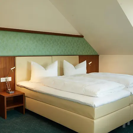 Pfaffinger Hof ホテル