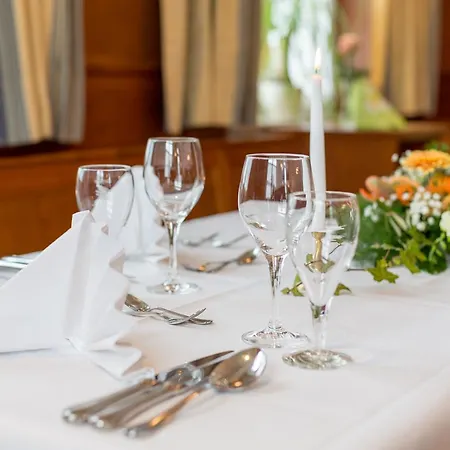 Pfaffinger Hof Отель 3*